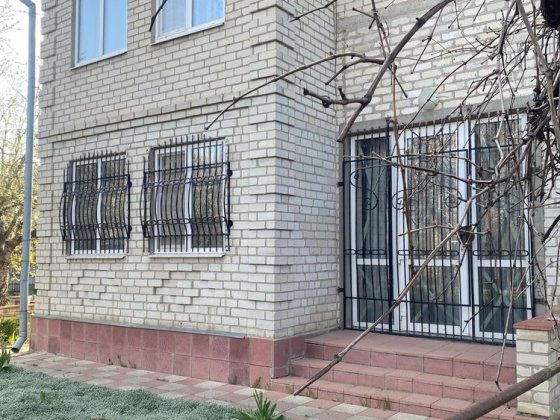 Терміново продам 2-х поверх. будинок на Сахаліні. Лозовая