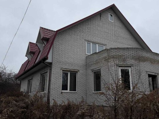 Продам дом г.Малин 250 кв.м Малин