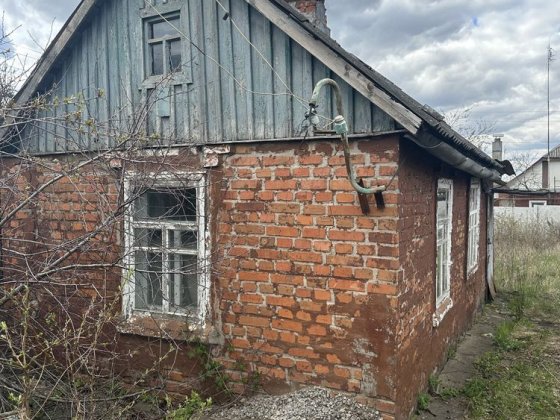 Продам не дорогой домик в Люботине Люботин