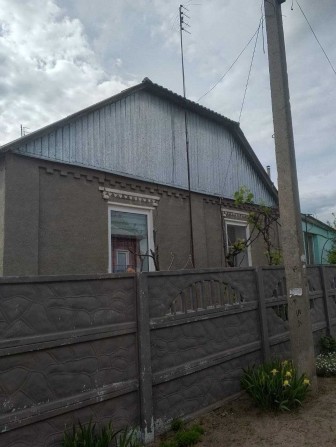 Продам будинок в центрі м. Мерефа. - фото 1