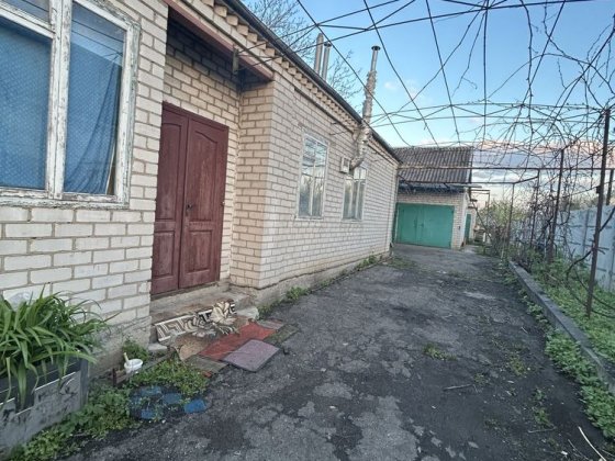 Продам будинок, район ЦРЛ