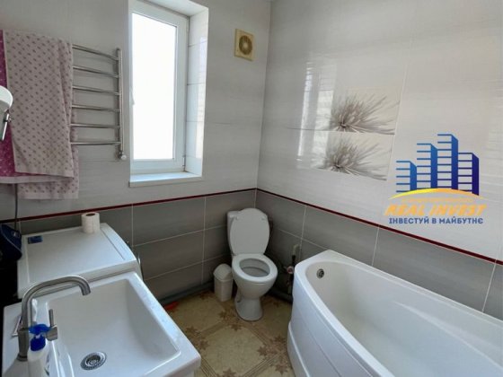 Продається будинок в центрі міста Самар