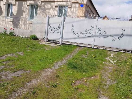 Продаеться ,Будинок ,місто Ромни,Від Власника Ромни