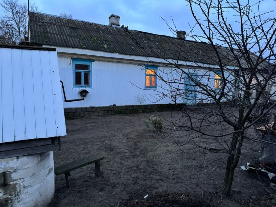 Власник, продаю два будинка з окремими номерами в селосарнах Сарны