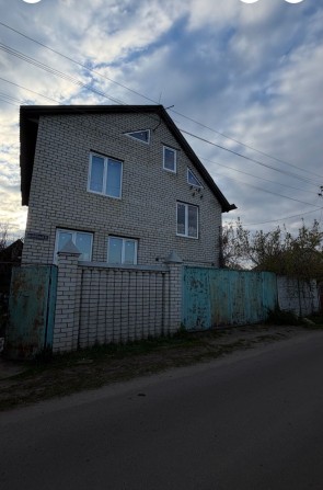 Продам 2х.поверховий  дім  в Солоницівкі (ПРАЦЮЕМО ПО СЕРТИФІКАТУ, Э-ВІДНОВЛЕННЯ,ВАУЧЕР) - фото 1