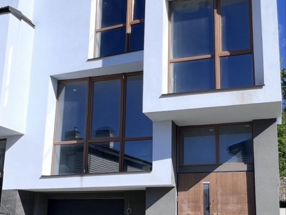 Продаж сучасного будинку в закритому котеджному містечку в центрі міста Трускавець Трускавець
