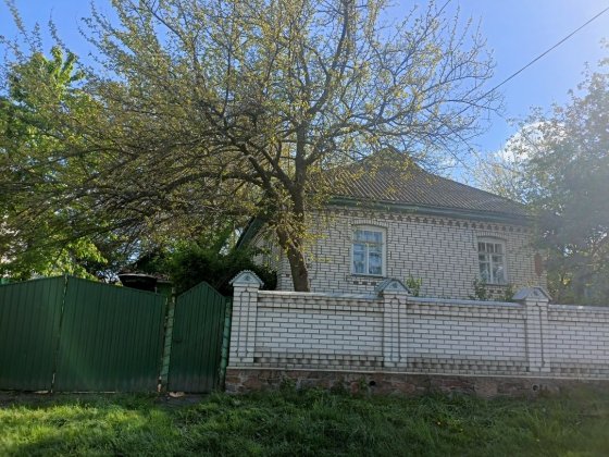 Продається затишний будинок Умань