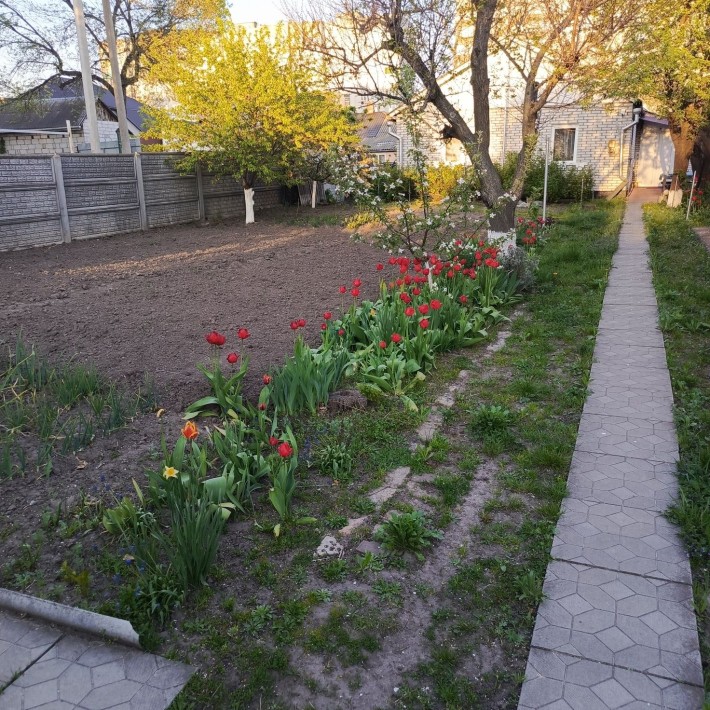 Продається будинок в центрі міста - фото 1