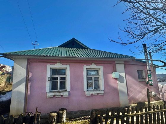 Будинок Виставка житловий стан, комунікації в будинку 43685 Хмельницкий