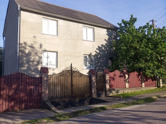 Продам будинок, дім Хотин