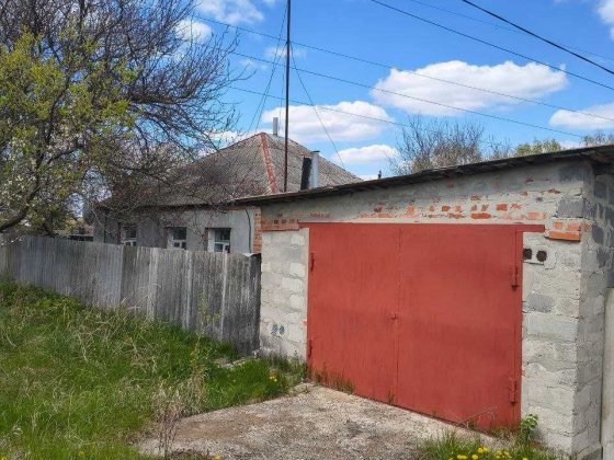 Продам житловий будинок Чугуев