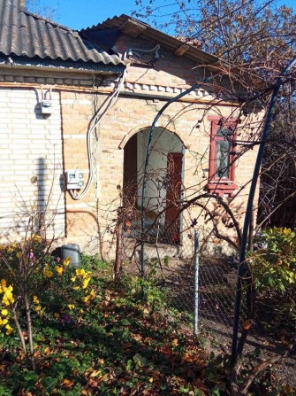 (7) Продаж частини будинку в с.Вороновиця (4532) - фото 1