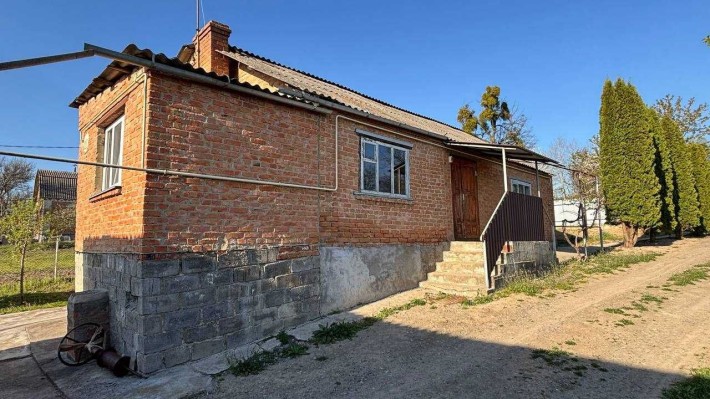 (7) Продаж будинку в с. Вороновиця (4532) - фото 1