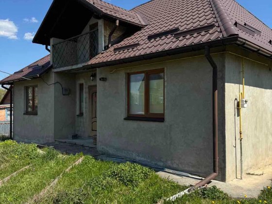 (5) Продам будинок в Щітках 9081 Щітки