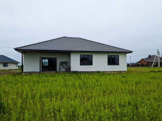 Сучасний енергоефективний будинок 143 м² у передмісті Луцька - с. Боголюби Клавдієво-Тарасове