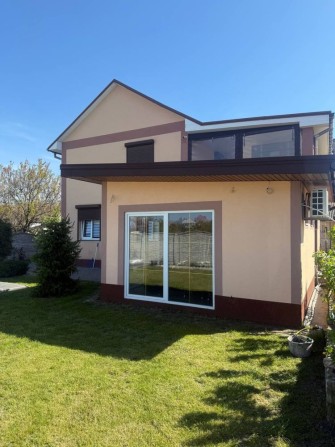 Продажа умного дома с бассейном в Приднепровске - фото 1