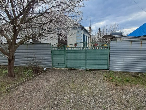 Продам пол дома. Синельниково