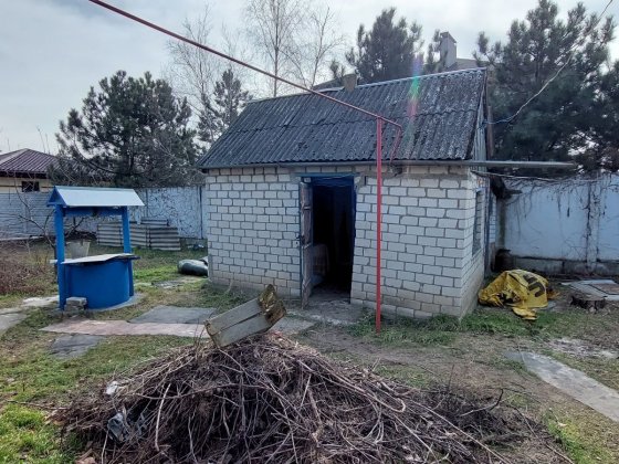 Продам дом в элитном районе с газом в Новоселовке,первая линия от реки Новоселівка
