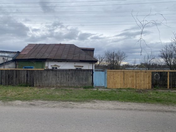 Продам житловий будинокм 70ам від м.Києва Брусилов