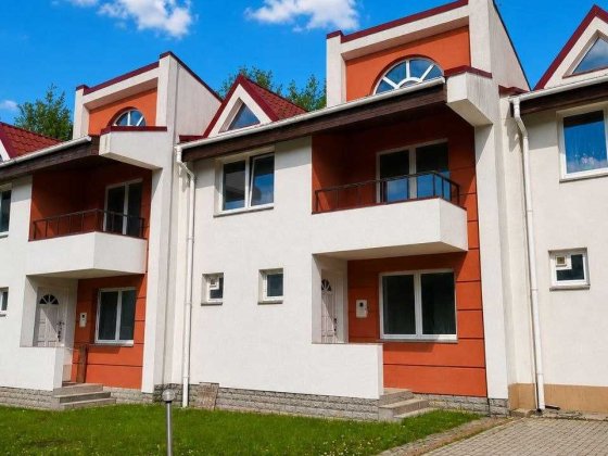 Терміново Будинок Танхаус 85 к2 готовий, ГАЗ в комфортному заміському районі . Угринов