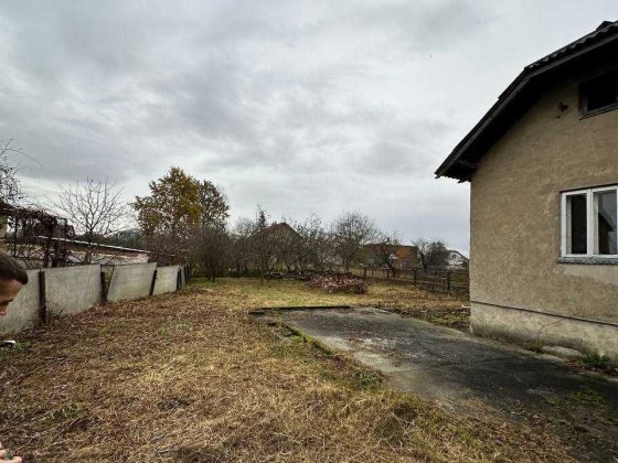 Будиночок в 10 хв їзди від Івано-франківська Черниев