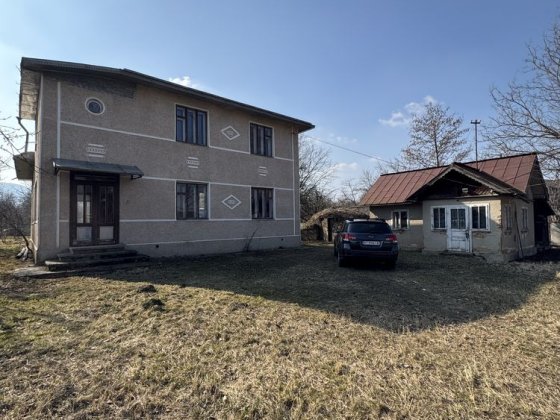 Продаж двоповерхового будинку в м.Косів Косов