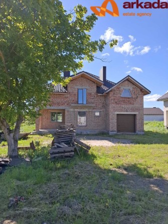 Продаж будинку 180 м², 12 соток, Драгомирчани    d - фото 1