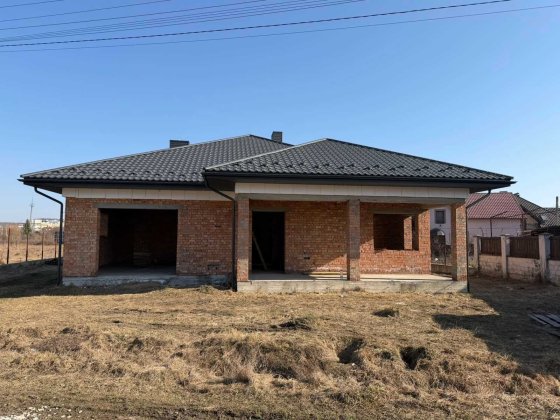 Продаж будинку в передмісті Івано-Франківська. Загвоздье