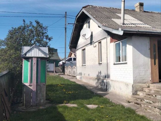 Продаж обійстя у Тлумачі з великою земельною ділянкою Тлумач