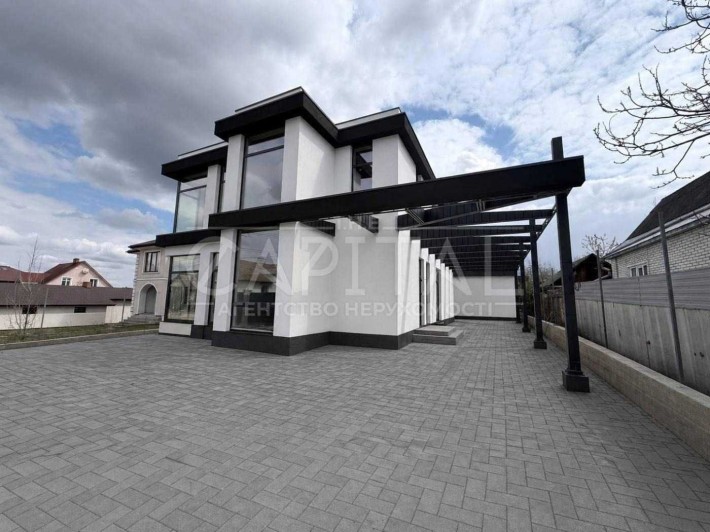 Продаж будинку 350м2, 10сот, альтанка, сонячні панелі, спа-зона / Ходосівка - фото 1