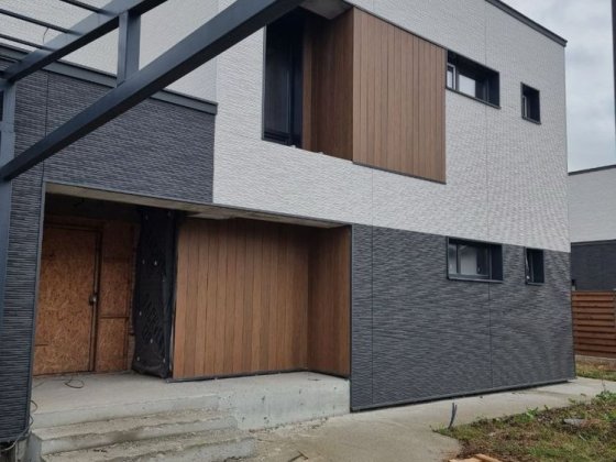 ПРОДАЖ СУЧАСНОГО ДОМОВОЛОДІННЯ В КМ «БАЛАТОН». Нові Петрівці