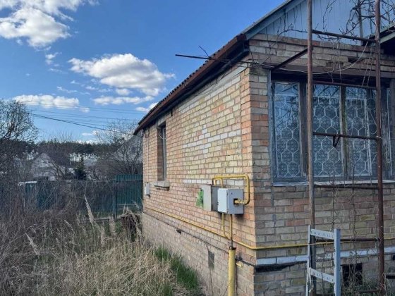 Будинок з газом 5.2 соток ділянка Стоянка