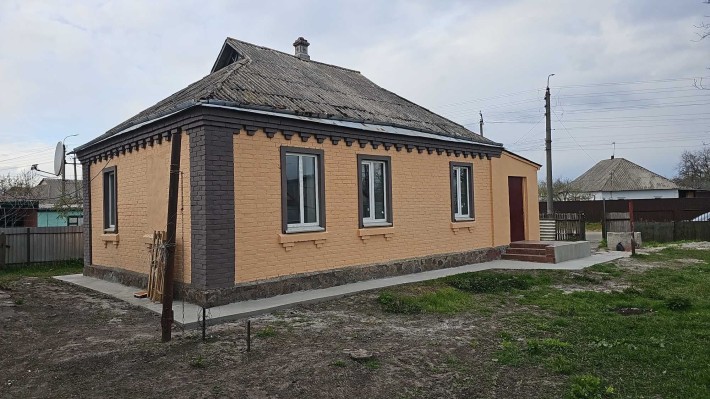Цегляний будинок з ремонтом але є і косяки Є відеоогляд - фото 1
