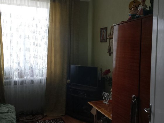 Продаж частини будинку в місті Узин.
Білоцерківський район Узин