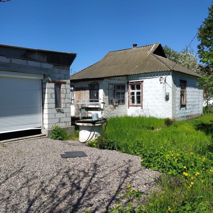 Продам приватний будинок в центр міста Узин ,власник - фото 1