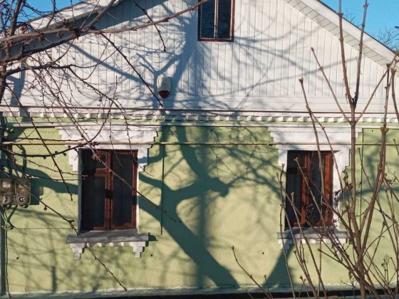 Продам 1/2 частину будинку (Бородянка, центр)