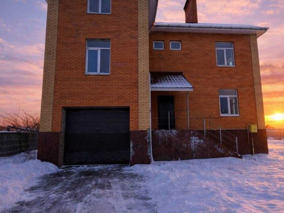 Будинок 363 м²,9 соток світло газ, підвал, трафік В.Димерка ТОП продаж
