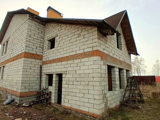 Продам добротній,недобудований будинок в с.Березівка.Київ 25км. Березівка