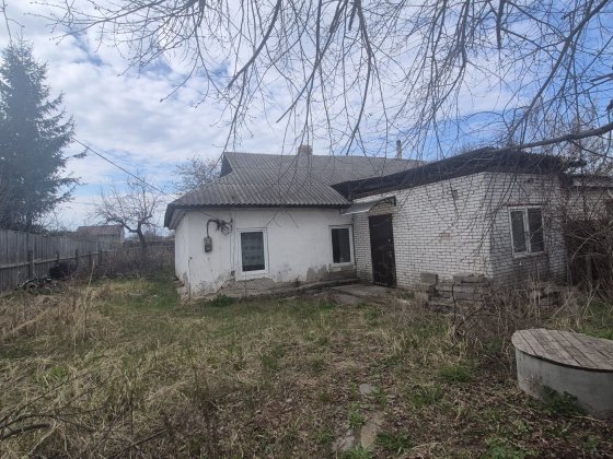Бабинці- продам терміново 1/2 частину будинку ! Бабинцы