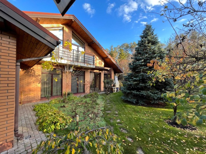 Продаж будинку 245 м. КМ "Козирна карта", с..Березівка - фото 1