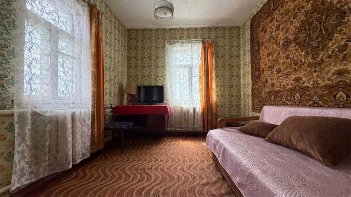 Продаж цегляного будинку 78м². 4 кімнати. 33 сотки. Центр. ID:813 - фото 1