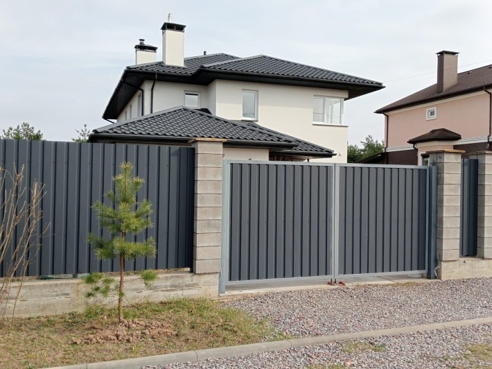 Продажа дома Бобрица, улица Радужная. Без комиссионных - фото 1