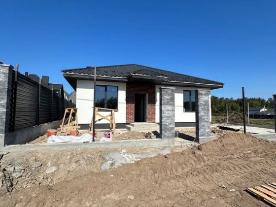 Одноповерховий будинок з газом у Білогородці | 100 м²