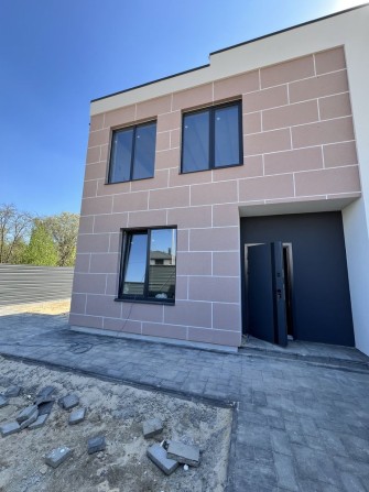 Новий будинок 112м2, Білогородка біля Сільпо, велика ділянка - фото 1