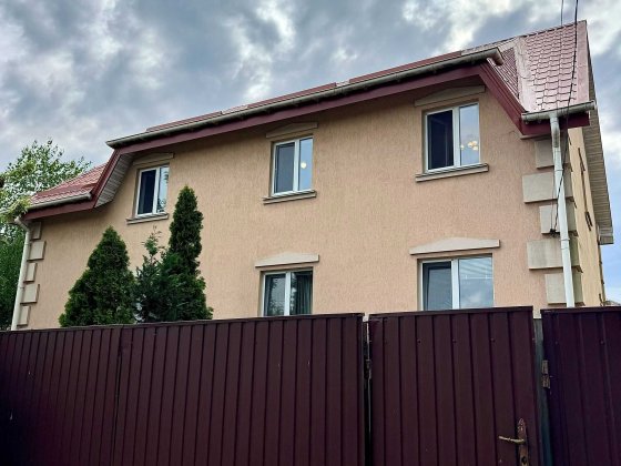 Продаж будинку Зазим'я, на березі Десни, в пляжній зоні, 181 кв.м. Зазим'я