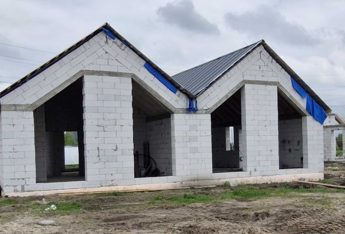 Продається новий дуплекс 67кв.м. за 46620 дол. + 2 паркомісця + тераса - фото 1