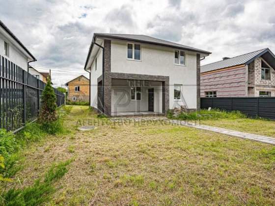 Продаж сучасного будинку в мальовничому і чистому с. Круглик  5 Садова Круглик