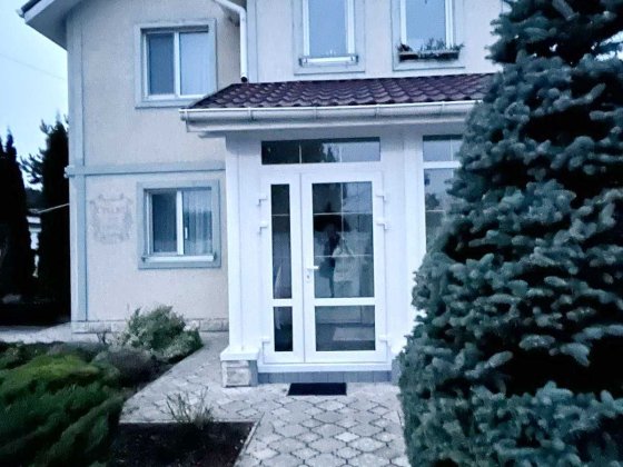 Продаж заміського будинку для постійного проживання в Колонщині