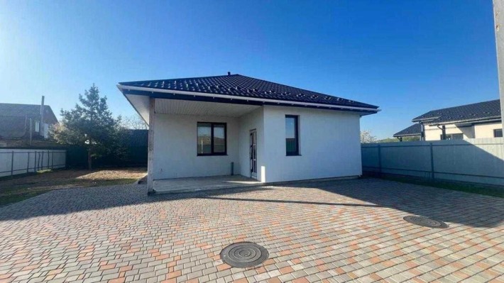 Новий Будинок на 6 сотках в центрі села  Лютіж Вишгородський район, 20 хв від Оболоні - фото 1