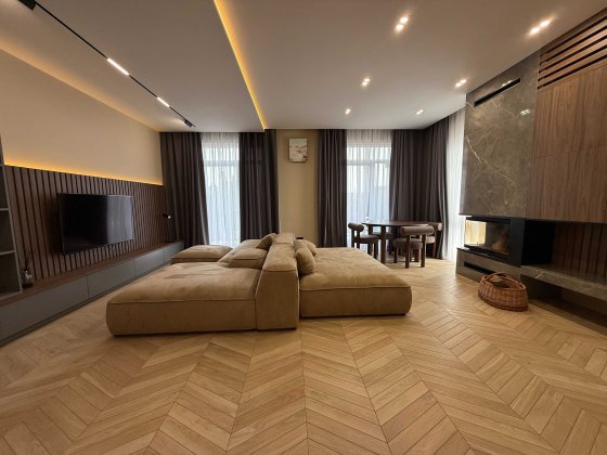Таунхаус 129 м² з преміум  ремонтом |КМ Eastville | 10 км до метро Мала Олександрівка